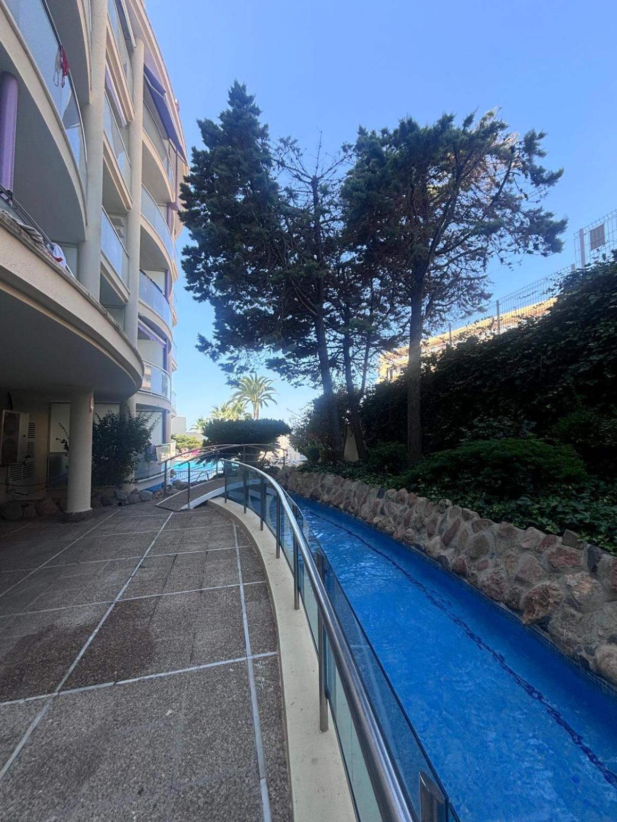 Apartamentos Cala Crancs Salou Kültér fotó